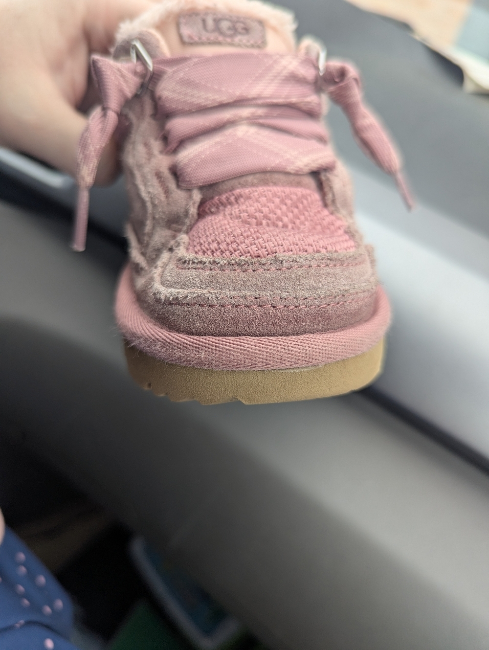Uggs Lowmel - Picture 7 of 7